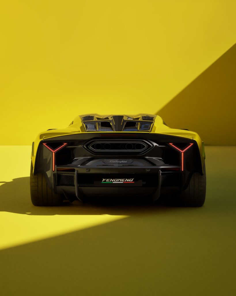 Lamborghini Fenómeno fotos originales 