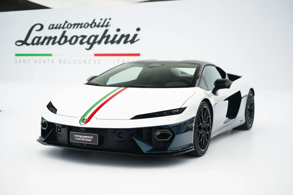 Lamborghini Temerario Tricolore parte frontal 