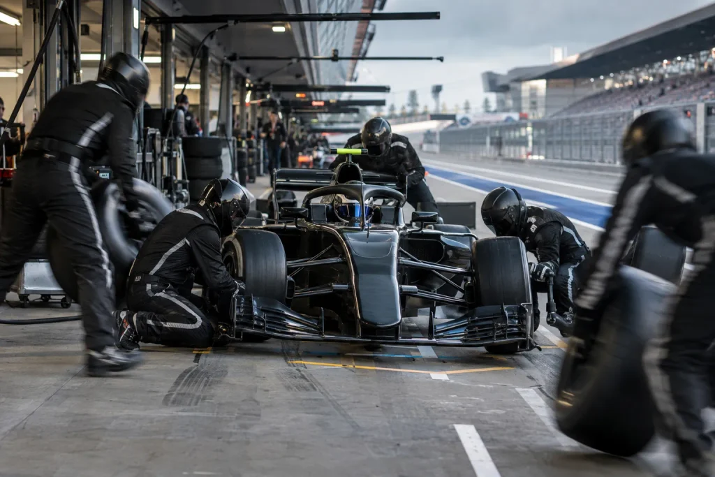 Parada en boxes durante una carrera, el momento que decidió el Gran Premio